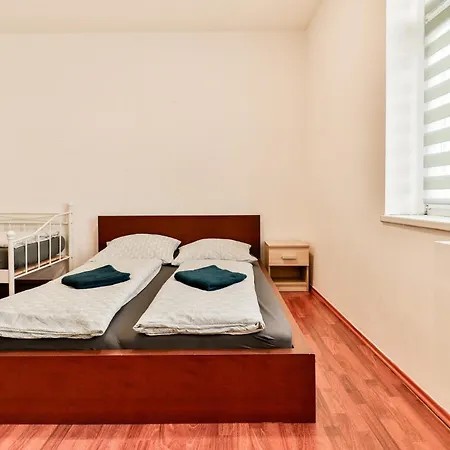 Hostel U Arény *