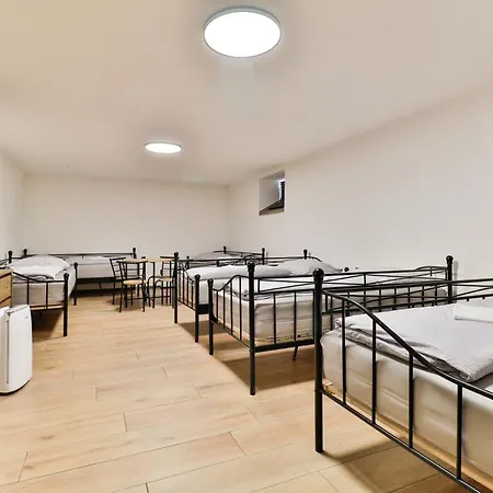 U Arény Hostel