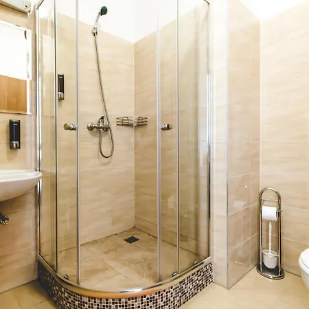 U Areny Vandrarhem *